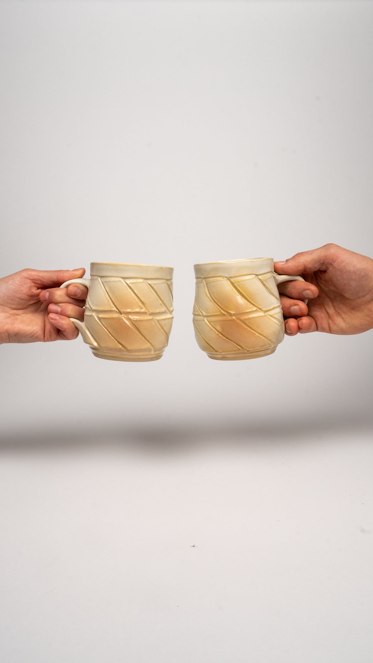 Twisted Mug - White Blush